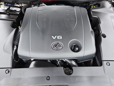 Used 2010 Lexus IS 250C RWD image 30