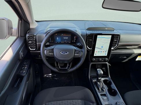 New 2025 Ford Ranger XLT w/ Black Appearance Package AWD/4WD image 7