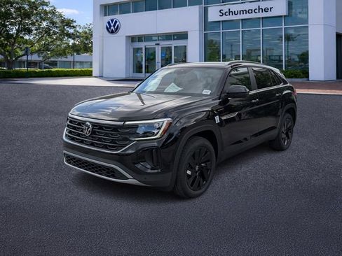 New 2026 Volkswagen Atlas Cross Sport SE image 3