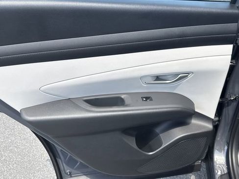 New 2026 Hyundai Tucson SE FWD image 21