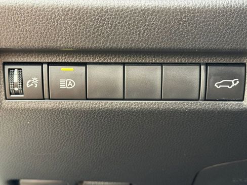 Used 2023 Toyota RAV4 XLE Premium FWD image 25