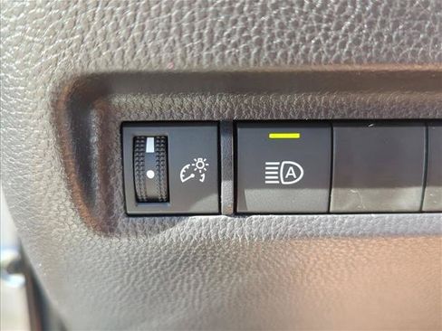Certified 2025 Toyota RAV4 XLE w/ Convenience Package FWD image 23