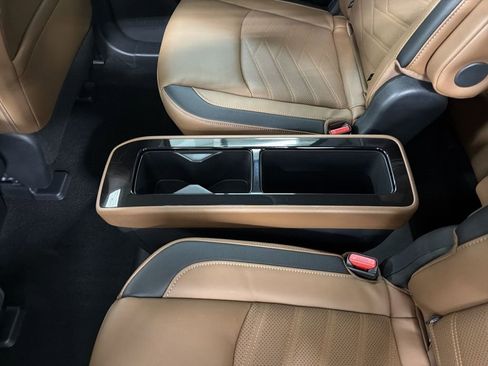 Certified 2025 Nissan Pathfinder Platinum image 20