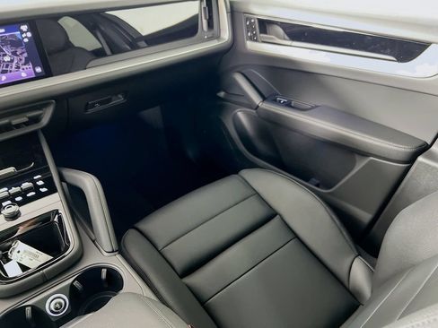 New 2026 Porsche Cayenne AWD/4WD image 26