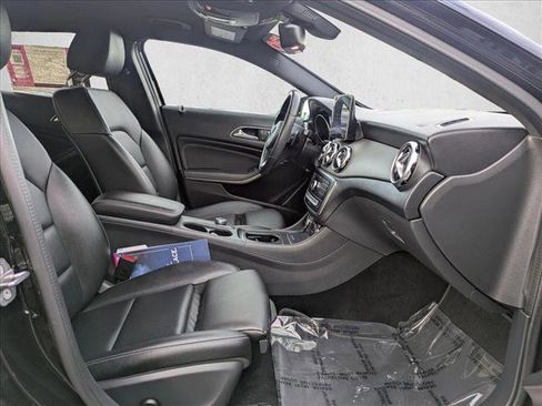 Used 2020 Mercedes-Benz GLA 250 image 19