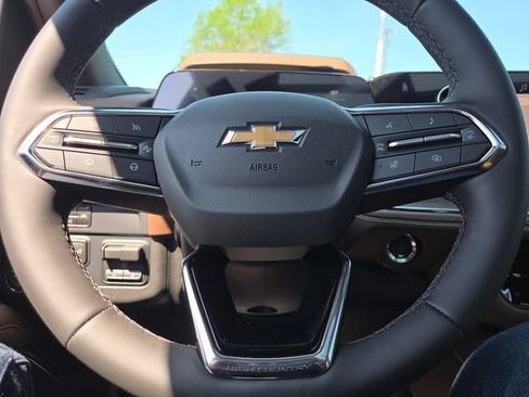 New 2026 Chevrolet Suburban High Country AWD/4WD image 27