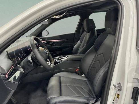 New 2026 BMW 530i xDrive w/ M Sport Package AWD/4WD image 26