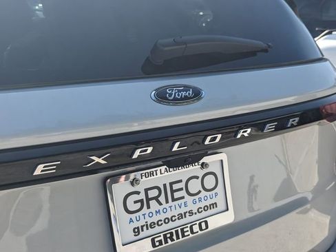New 2026 Ford Explorer Active w/ Active Comfort Package image 13