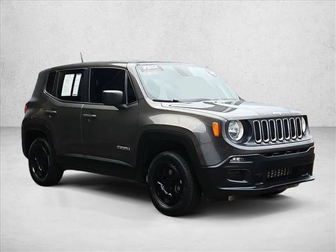Used 2018 Jeep Renegade Sport w/ Power & Air Group AWD/4WD image 3