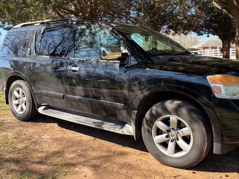 Used 2012 Nissan Armada SV image 10
