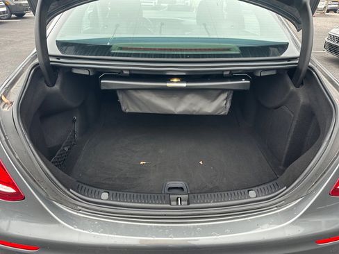 Used 2019 Mercedes-Benz E 300 image 17