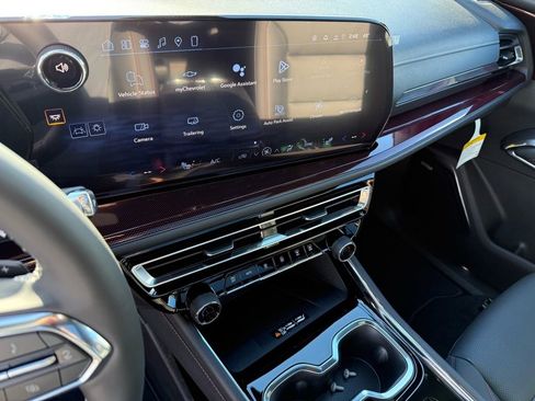 New 2026 Chevrolet Traverse Z71 image 15