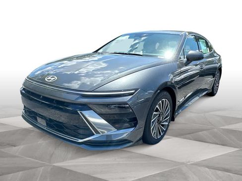New 2025 Hyundai Sonata SEL FWD image 4