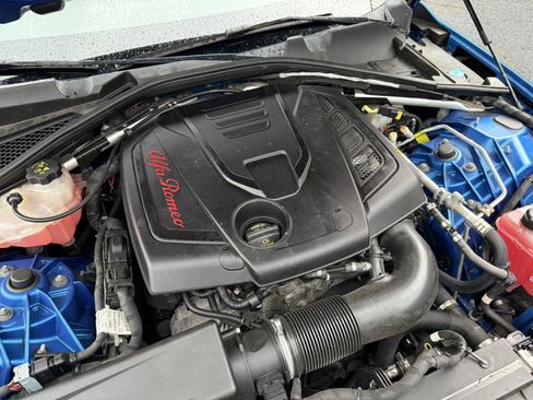 Used 2018 Alfa Romeo Giulia Ti Sport w/ Quick Order Package 22S Sport image 22