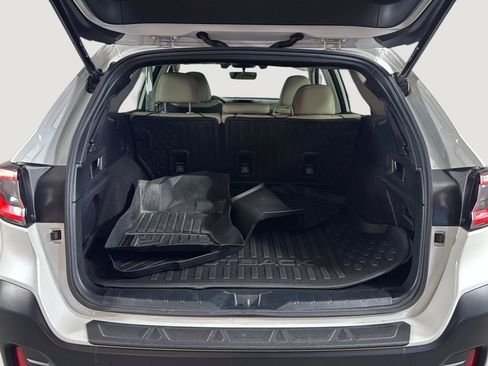 Used 2021 Subaru Outback Limited XT w/ Popular Package #2 image 6