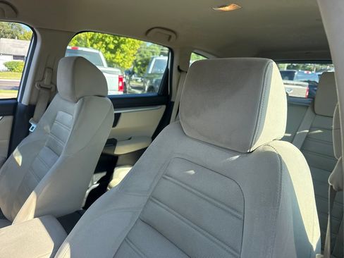 Used 2017 Honda CR-V LX image 23