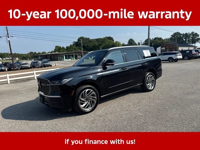 Used 2025 Lincoln Navigator Reserve AWD/4WD image 4