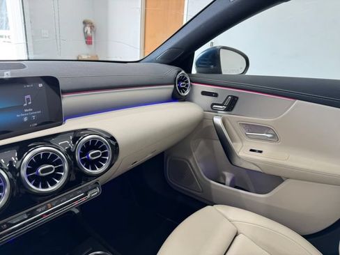 Used 2020 Mercedes-Benz CLA 250 image 42