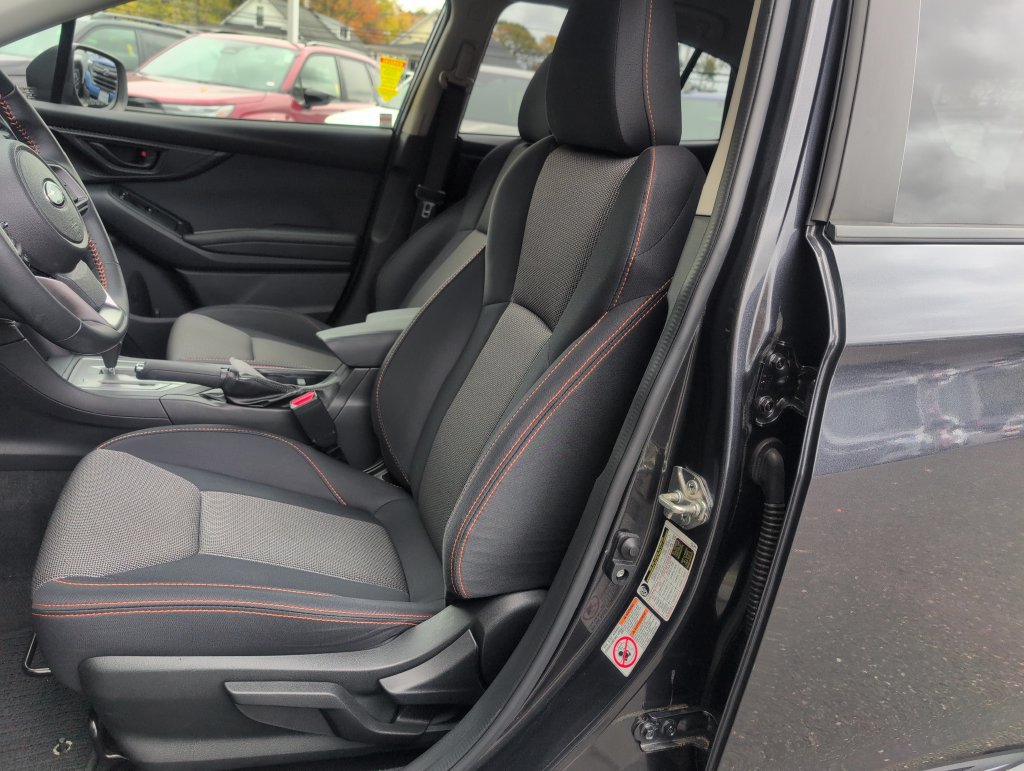 Used 2018 Subaru Crosstrek 2.0i Premium w/ Moonroof Package AWD/4WD image 14