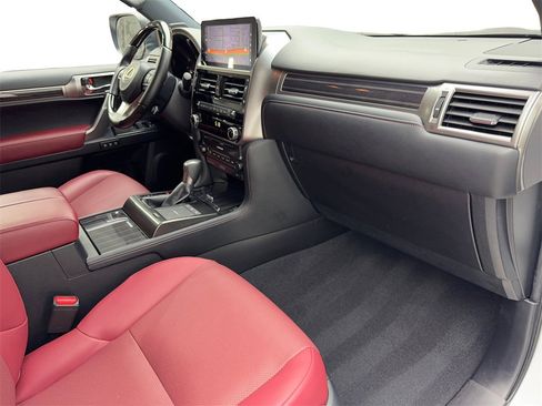 Used 2022 Lexus GX 460 Premium image 55