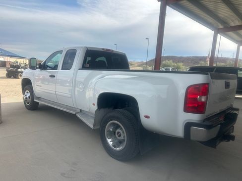 Used 2012 GMC Sierra 3500 SLE AWD/4WD image 2