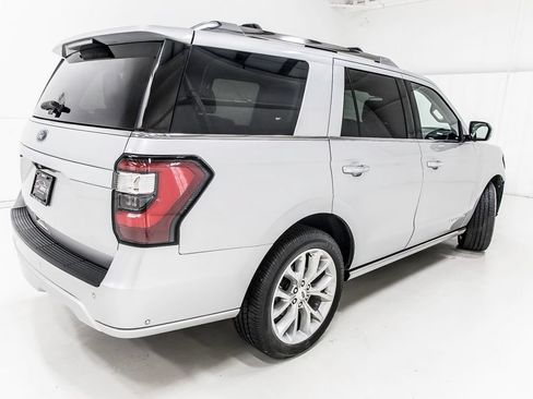 Used 2019 Ford Expedition Platinum RWD image 7