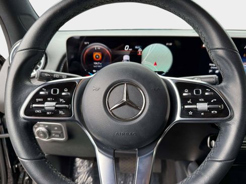 Used 2023 Mercedes-Benz EQB 250+ image 47