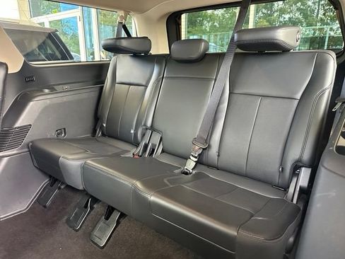 Used 2023 Ford Expedition Max XLT AWD/4WD image 10