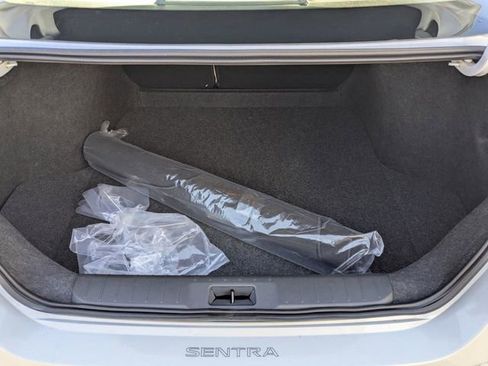 New 2025 Nissan Sentra SV w/ SV Premium Package FWD image 29