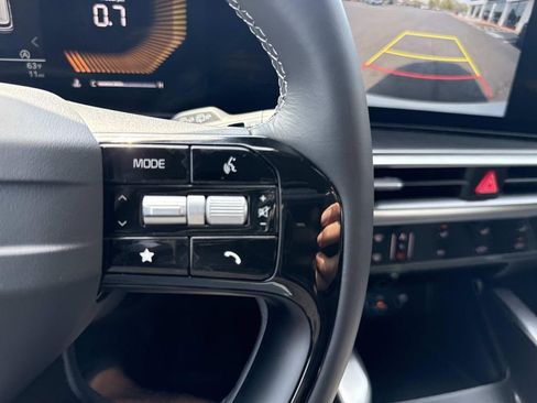 New 2026 Kia Sorento LX FWD image 12