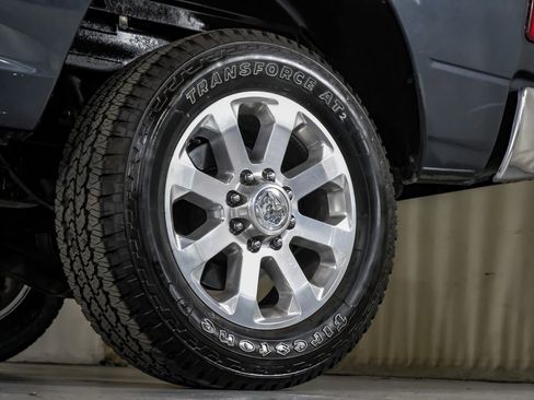 Used 2017 RAM 2500 SLT AWD/4WD image 52