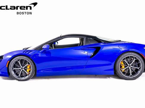 New 2026 McLaren Artura Spider image 3