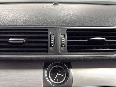 Used 2013 Volkswagen CC R-Line image 27