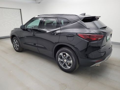 Used 2024 Chevrolet Blazer LT w/ Convenience Package FWD image 3