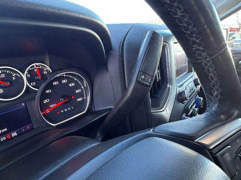 Used 2021 Chevrolet Silverado 1500 LT image 13