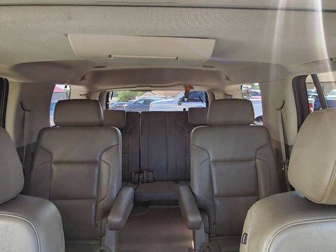 Used 2015 Chevrolet Tahoe LT AWD/4WD image 31