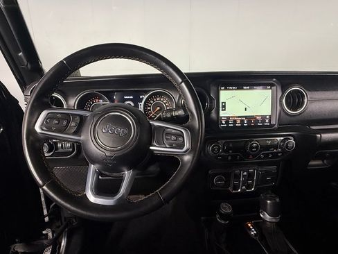 Used 2021 Jeep Wrangler Unlimited Sahara AWD/4WD image 13