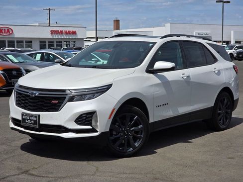 Used 2022 Chevrolet Equinox RS w/ RS Leather Package AWD/4WD image 1