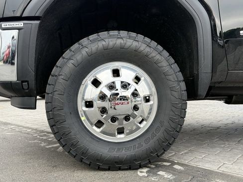 New 2026 GMC Sierra 3500 SLE image 5