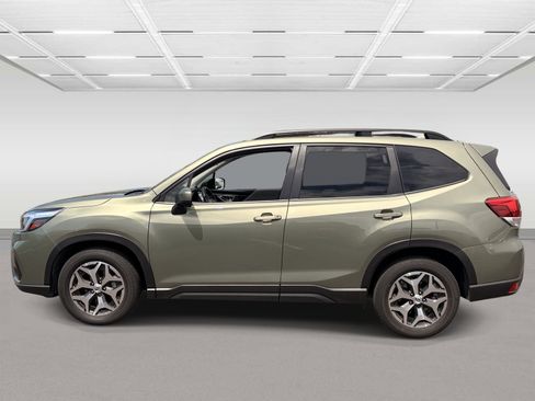 Used 2021 Subaru Forester Premium w/ Popular Package #1 AWD/4WD image 2