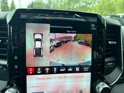 New 2026 RAM 3500 Laramie AWD/4WD image 24