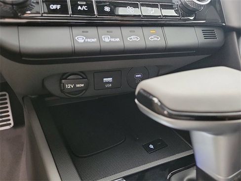 New 2025 Hyundai Elantra Sport image 13
