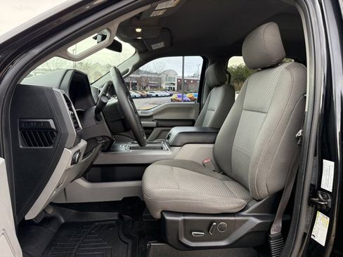 Used 2018 Ford F150 XLT w/ Equipment Group 302A Luxury image 13