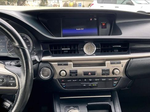 Used 2016 Lexus ES 350 image 9