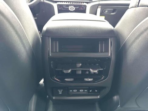 New 2026 Jeep Grand Cherokee Limited w/ Limited Altitude Package image 10