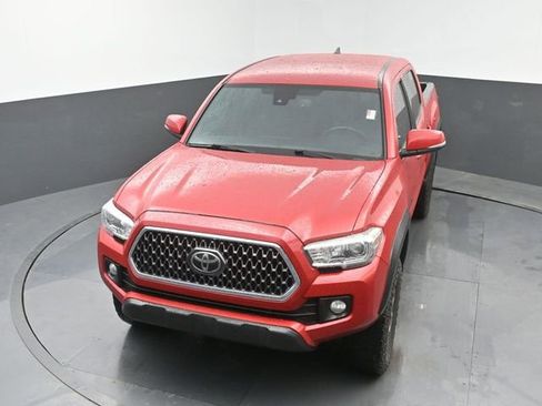 Used 2019 Toyota Tacoma TRD Off-Road image 29