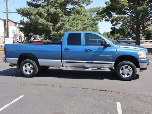 Used 2006 Dodge Ram 2500 Truck SLT w/ Quad Cab Big Horn Value Group AWD/4WD image 3