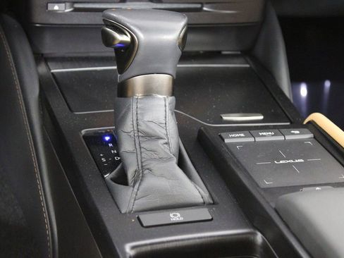 Used 2022 Lexus ES 350 w/ Premium Package image 39