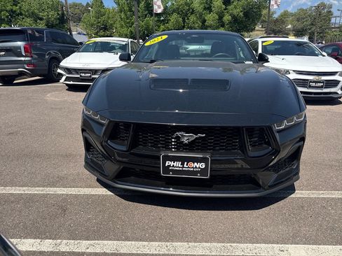 Used 2024 Ford Mustang GT Premium RWD image 2