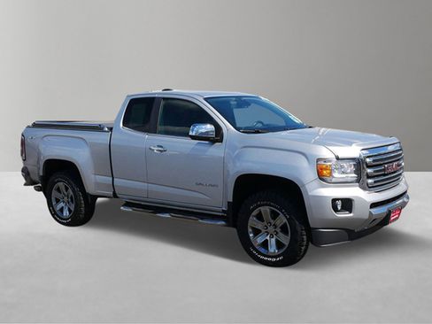 Used 2016 GMC Canyon SLT w/ Trailering Package AWD/4WD image 2